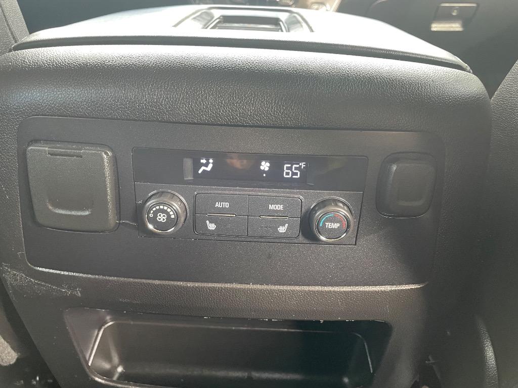 2018 Chevrolet Suburban - $13,999