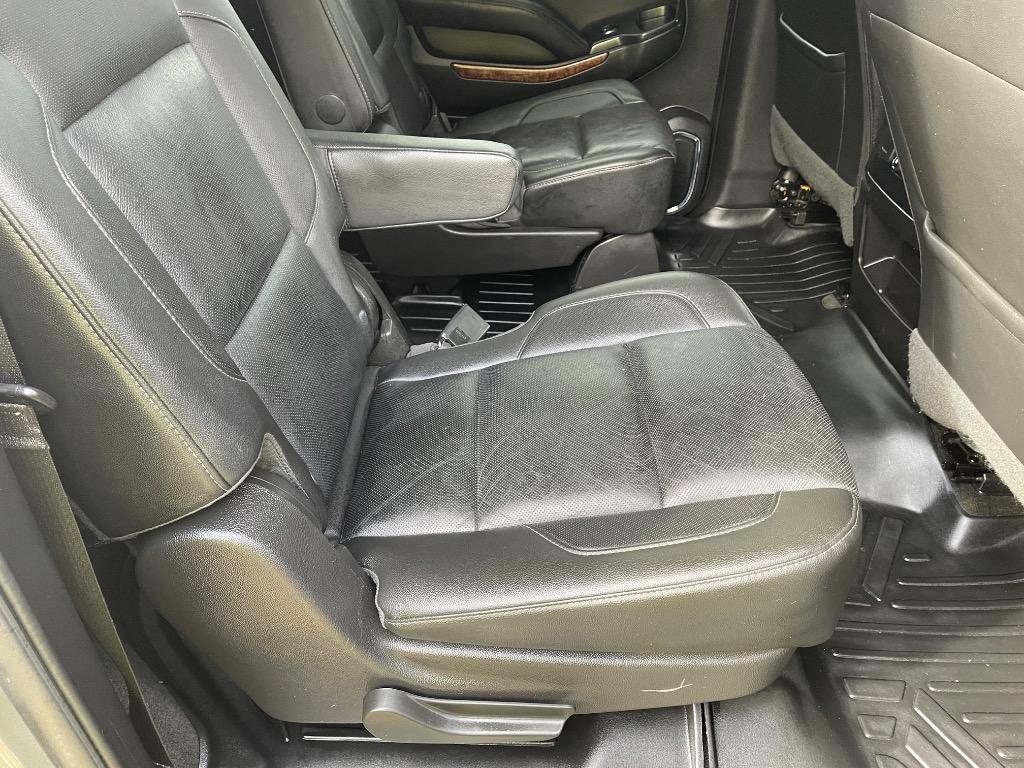 2018 Chevrolet Suburban - $13,999