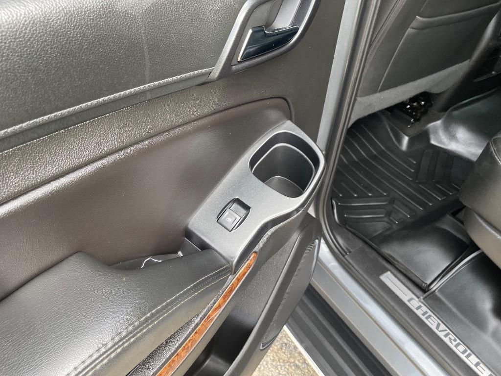 2018 Chevrolet Suburban - $13,999
