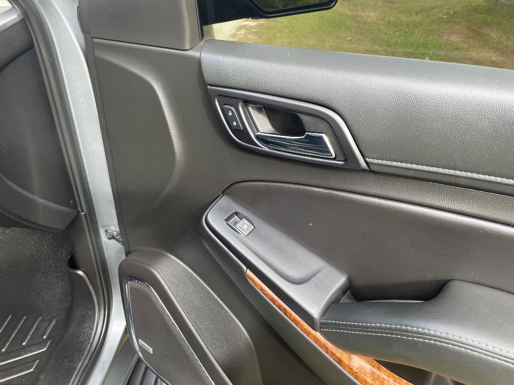 2018 Chevrolet Suburban - $13,999