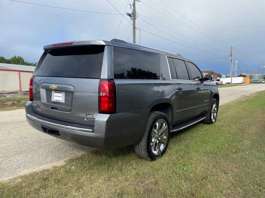 2018 Chevrolet Suburban - $13,999