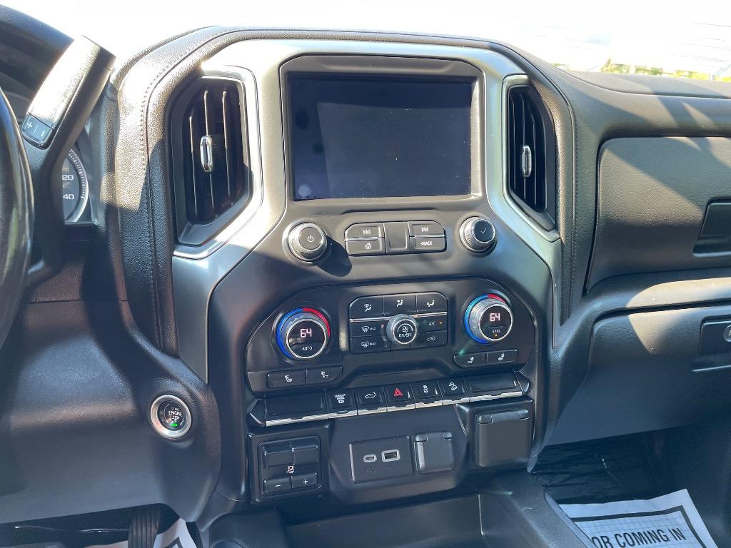 2022 Chevrolet Silverado Hd - $24,999