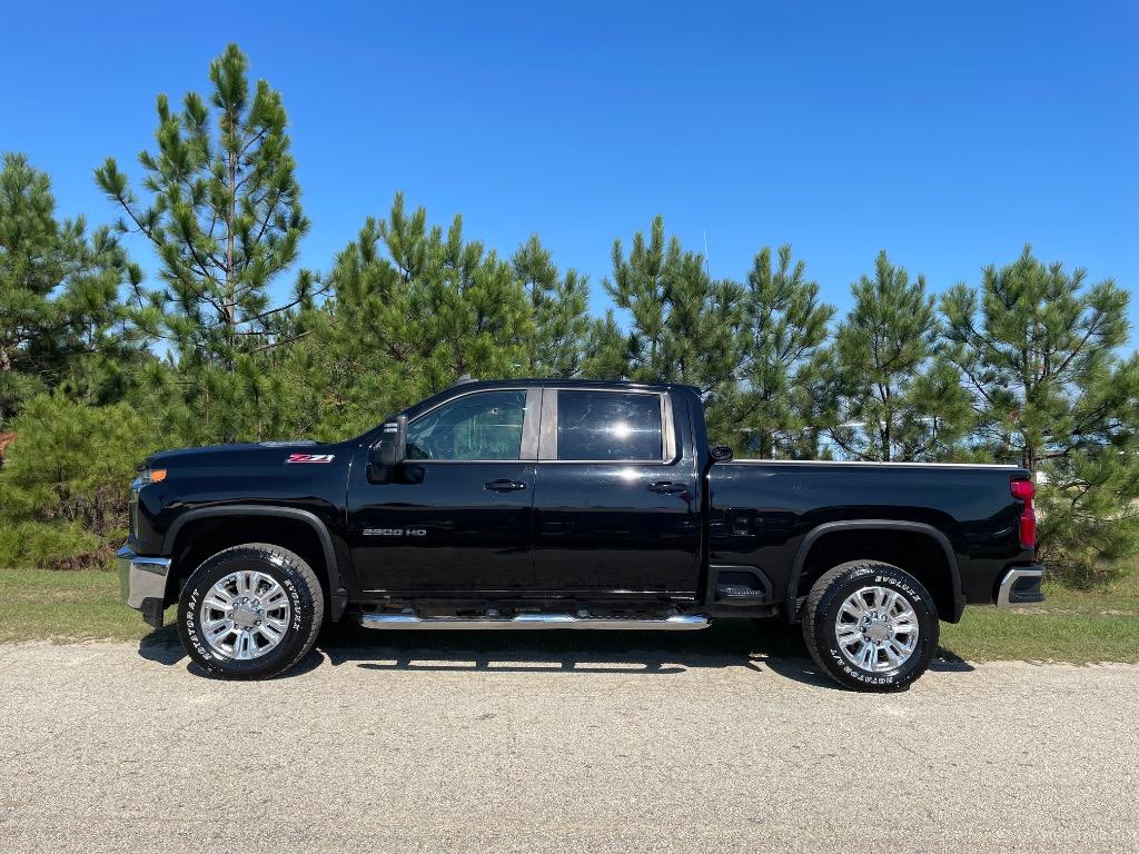 2022 Chevrolet Silverado Hd - $24,999