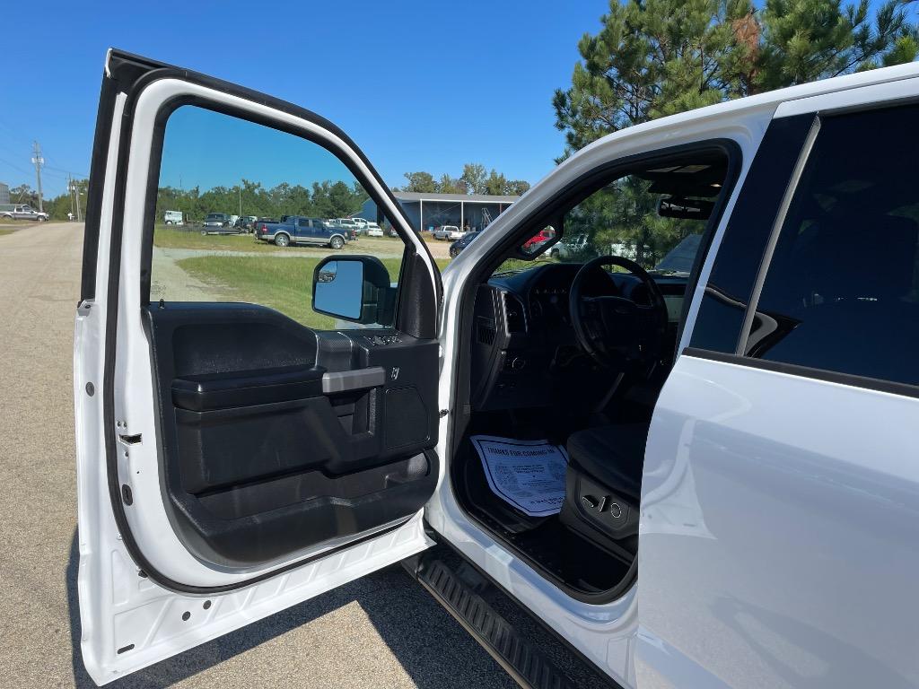 2018 Ford F-150 - $15,999