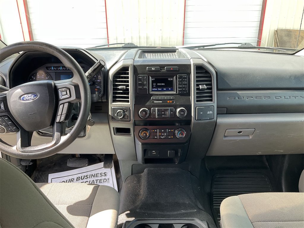 2019 Ford F-350 - $19,999