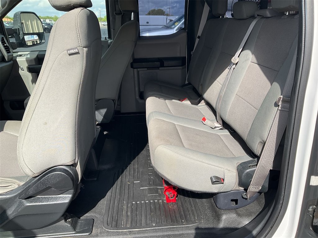 2019 Ford F-350 - $19,999