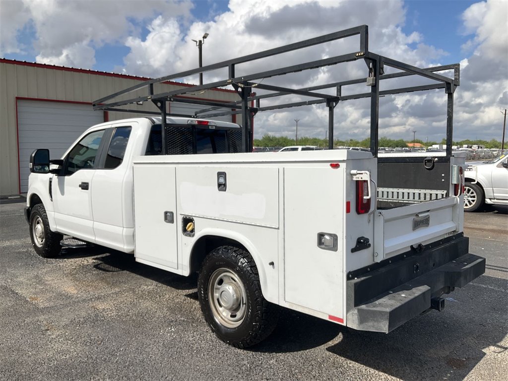 2019 Ford F-350 - $19,999