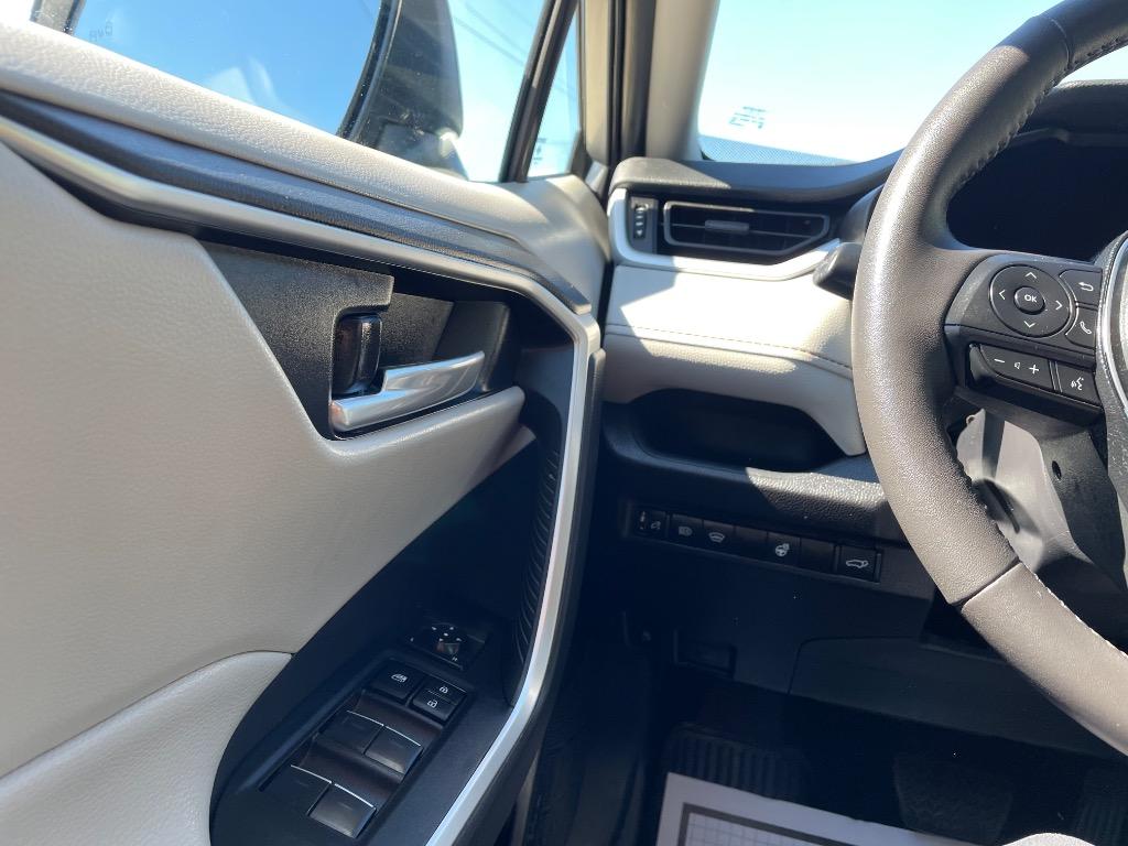 2025 Toyota RAV4 - $32,999