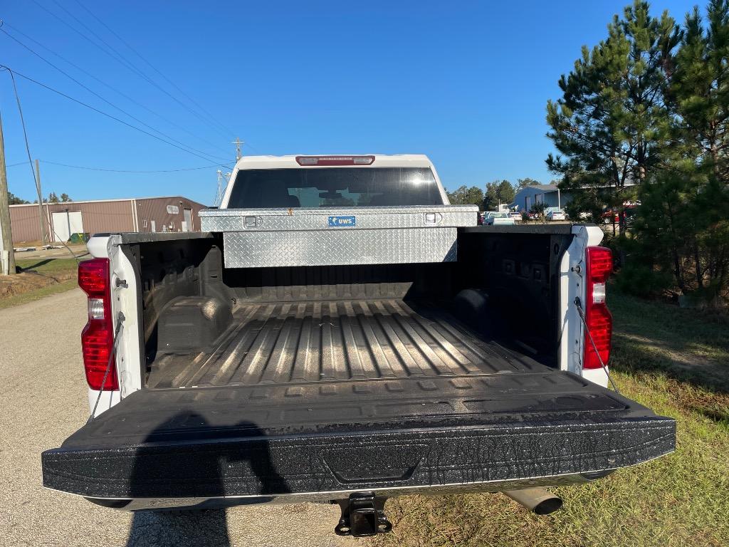 2021 Chevrolet Silverado - $28,999