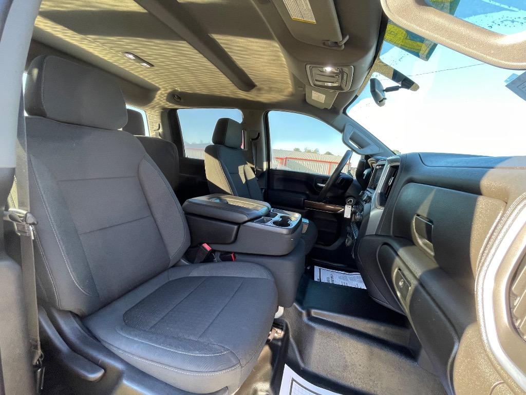 2021 Chevrolet Silverado - $28,999