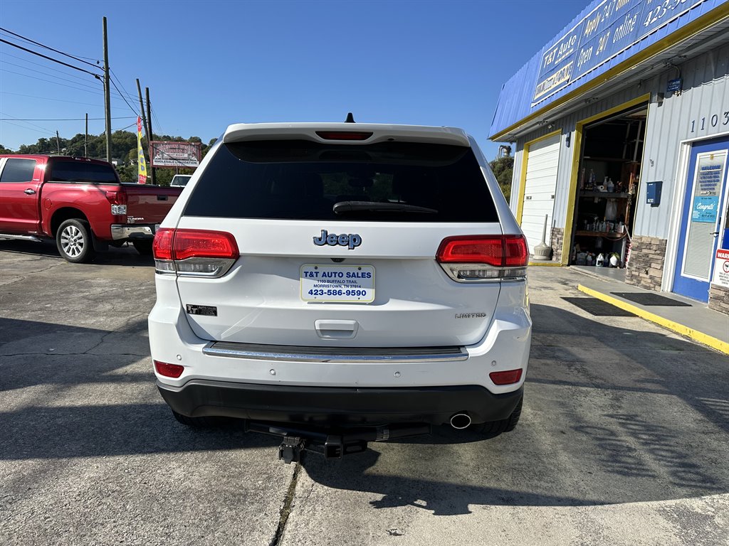 2017 Jeep Cherokee - $12,995