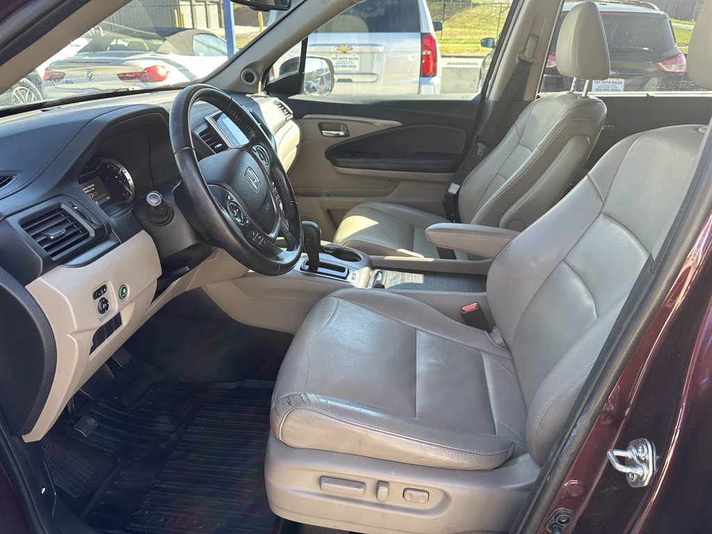 2016 Honda Pilot - $13,995