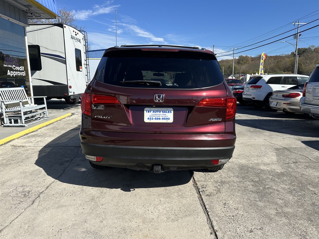 2016 Honda Pilot - $13,995