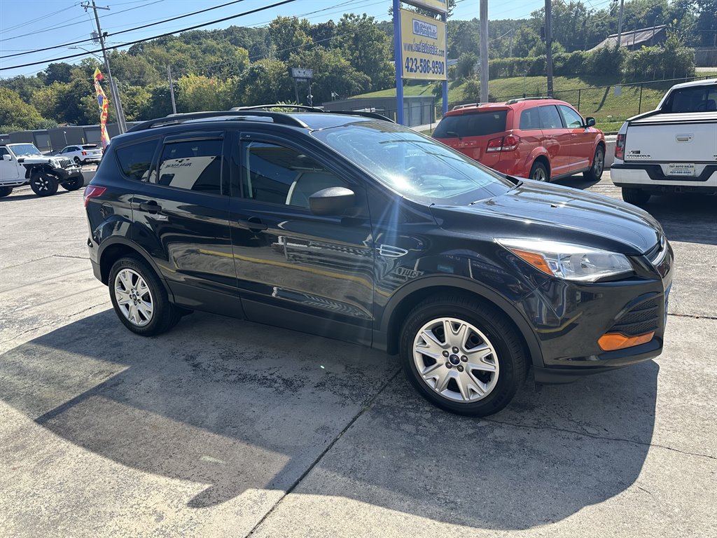 2013 Ford Escape - $8,595