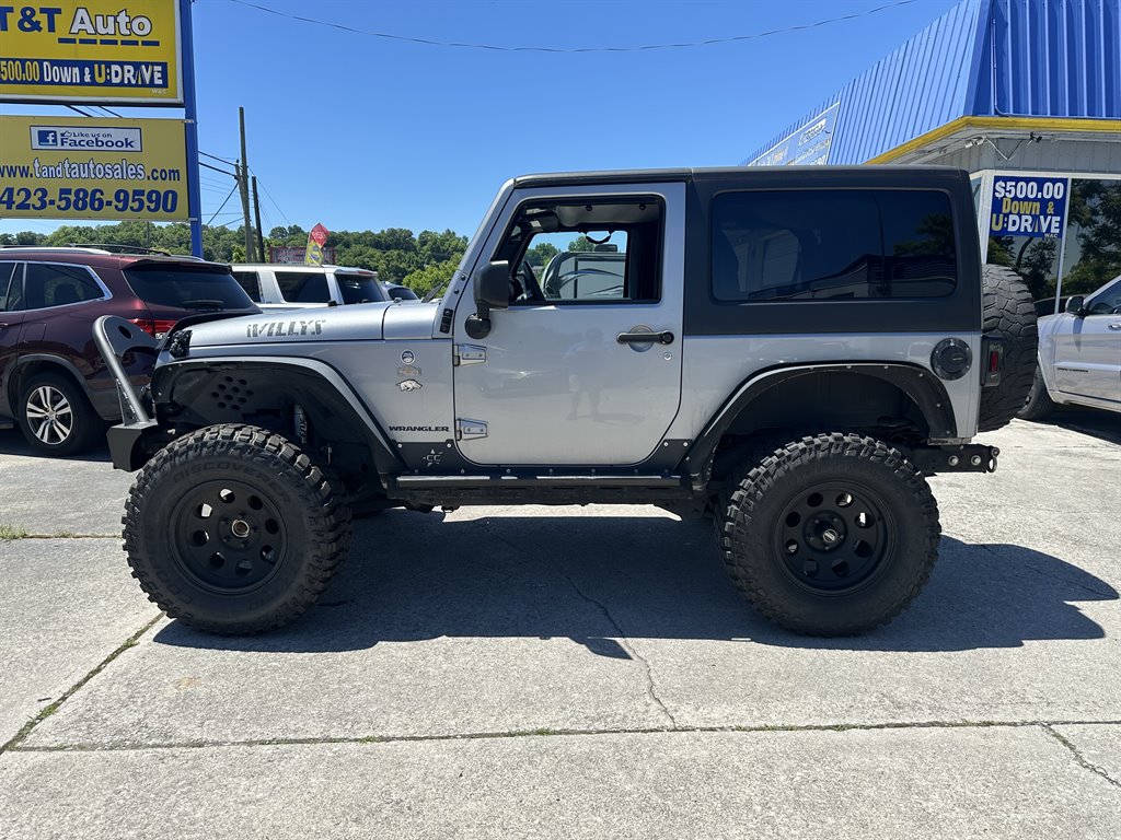 2016 Jeep Wrangler - $14,995