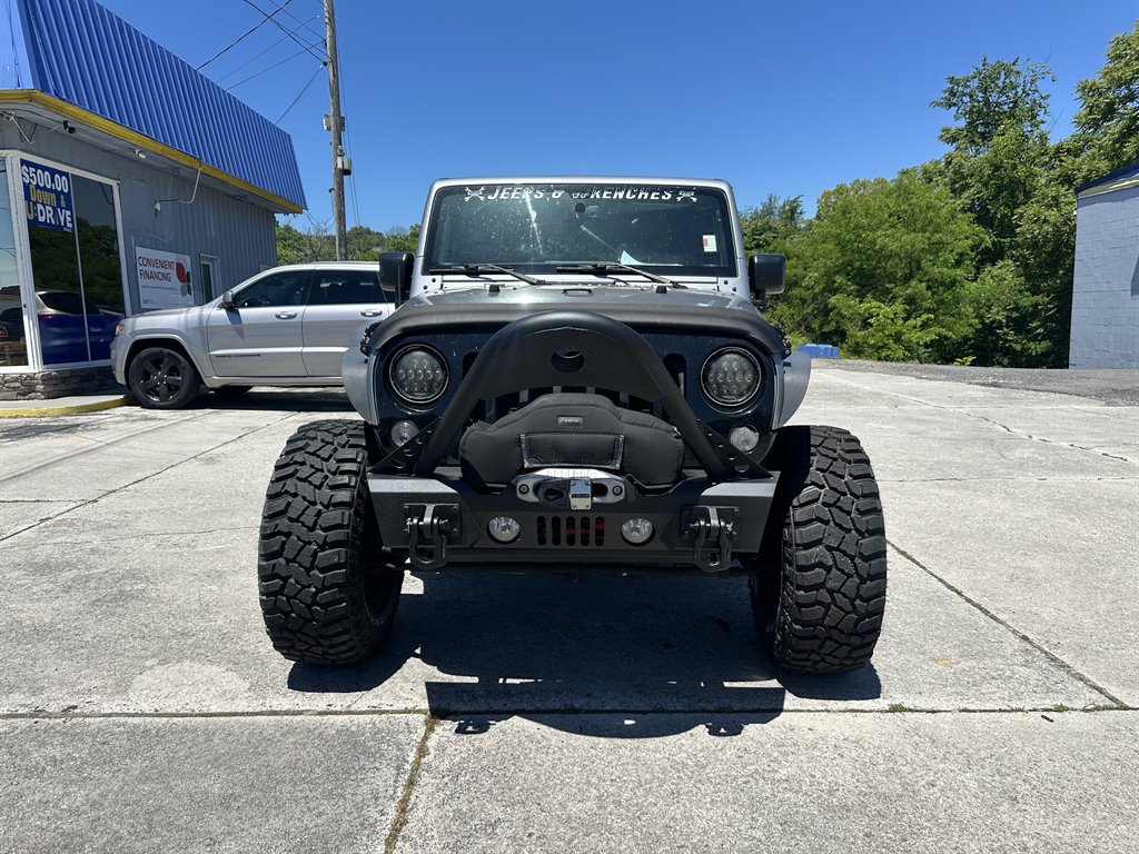 2016 Jeep Wrangler - $14,995