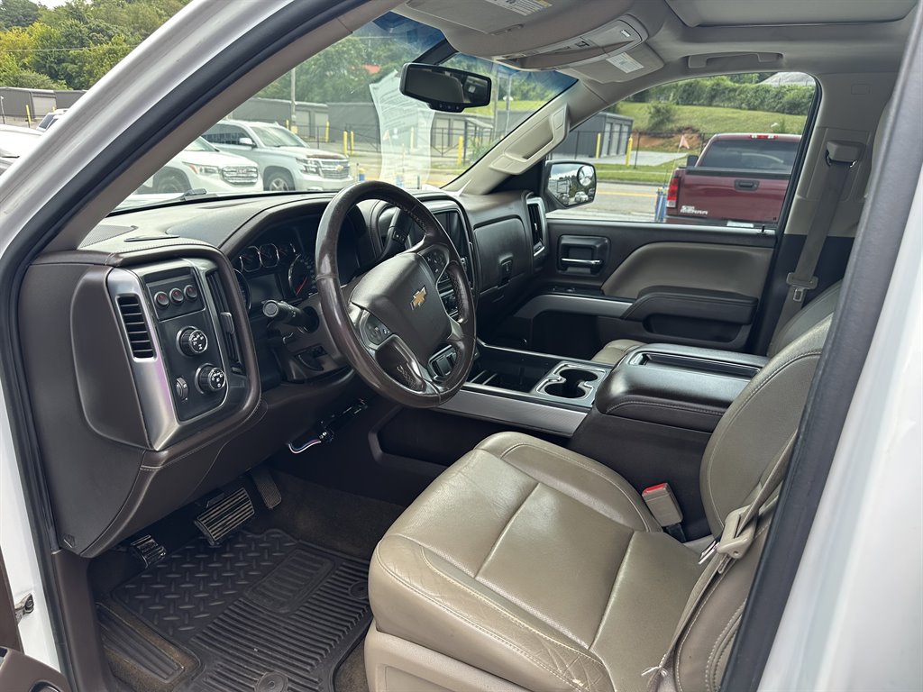 2015 Chevrolet Silverado 1500 - $18,995