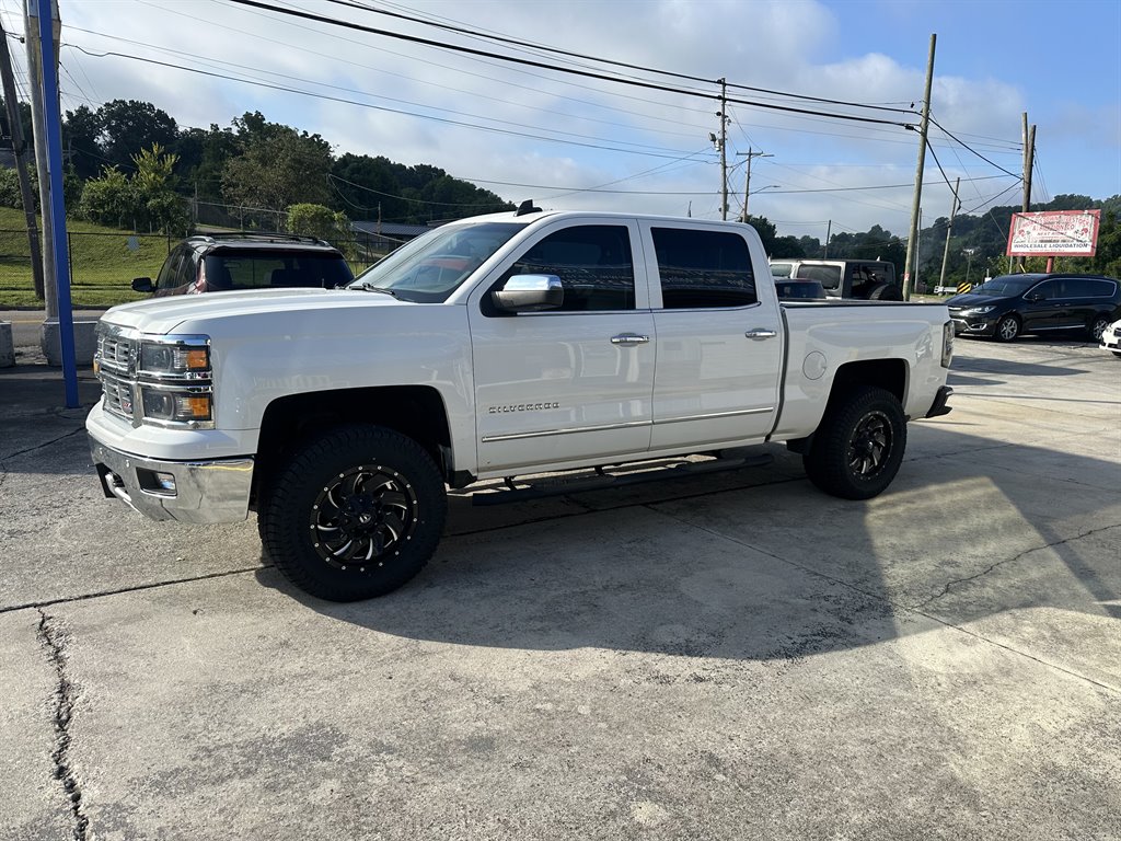 2015 Chevrolet Silverado 1500 - $18,995