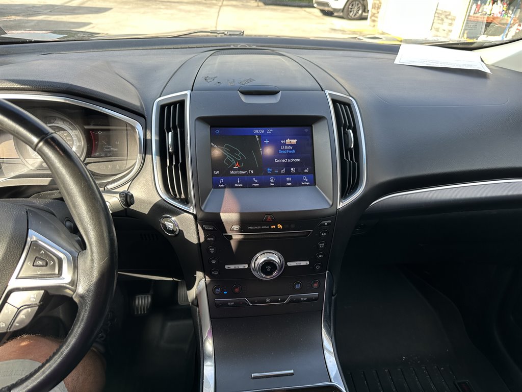 2019 Ford Edge