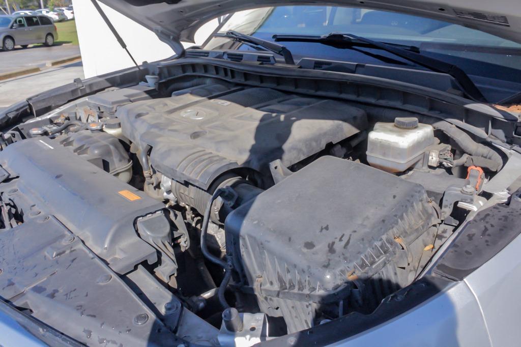 2011 Infiniti QX56 photo