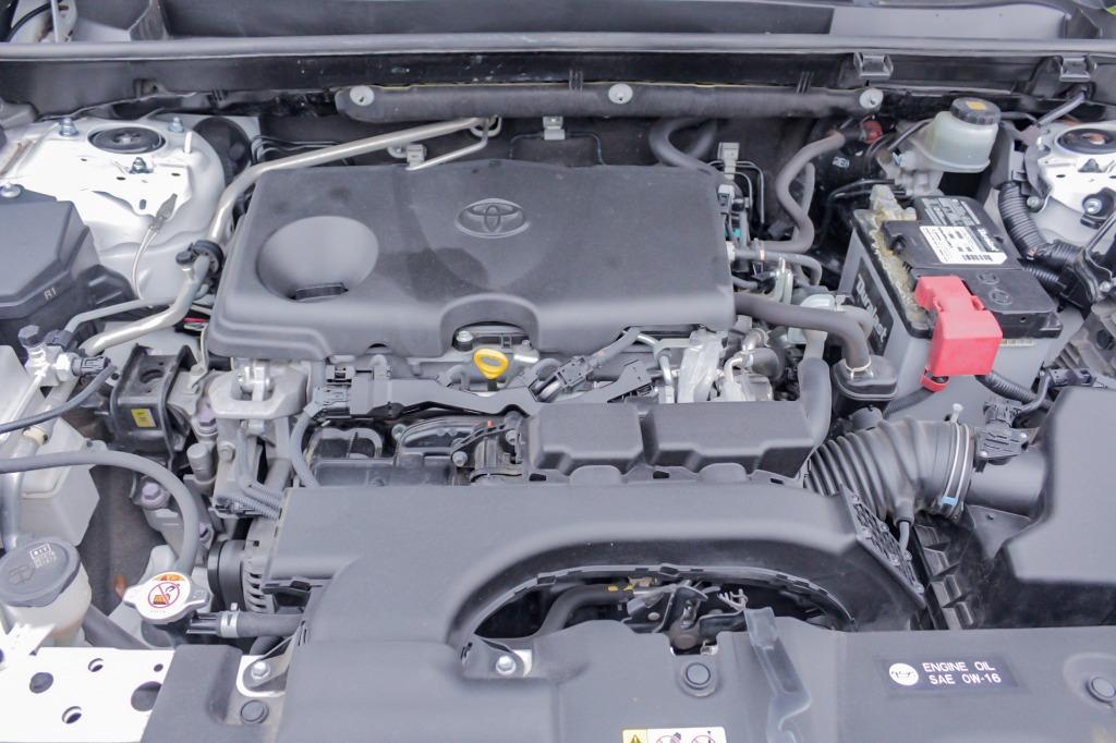 2019 Toyota RAV4 XLE photo
