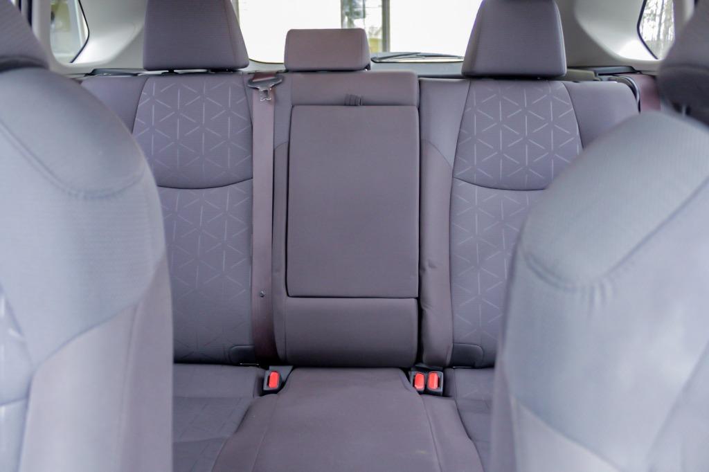 2019 Toyota RAV4 XLE photo