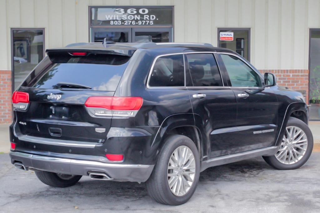 2017 Jeep Grand Cherokee Summit photo