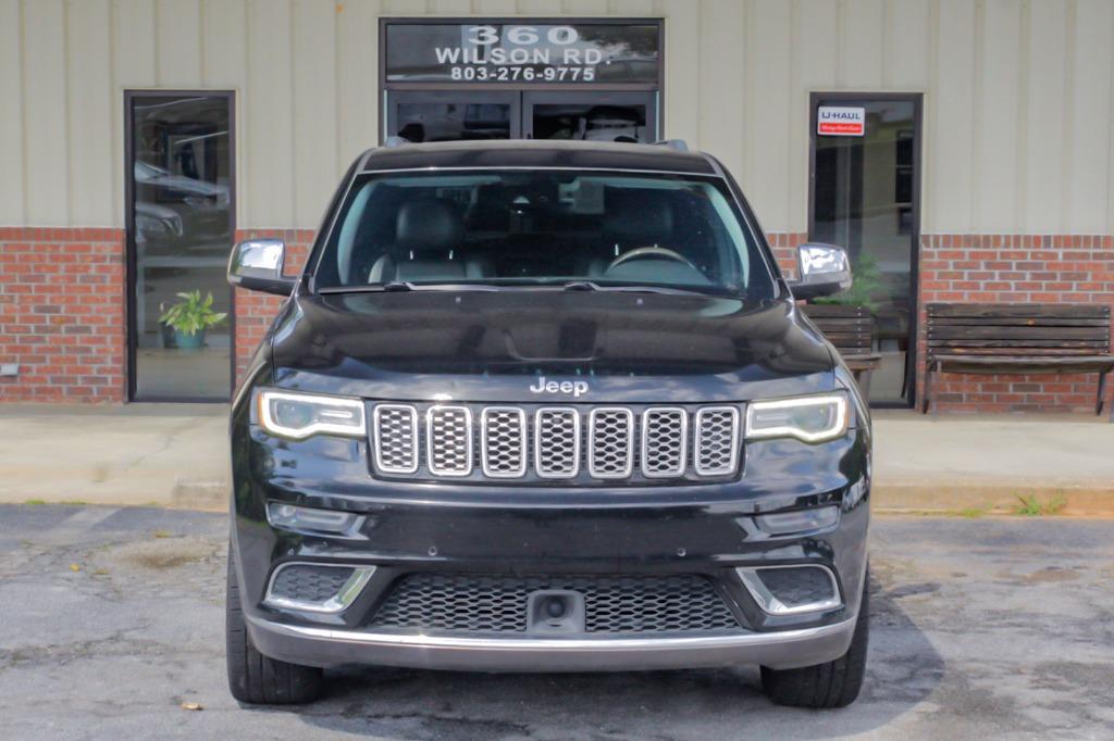 2017 Jeep Grand Cherokee Summit photo