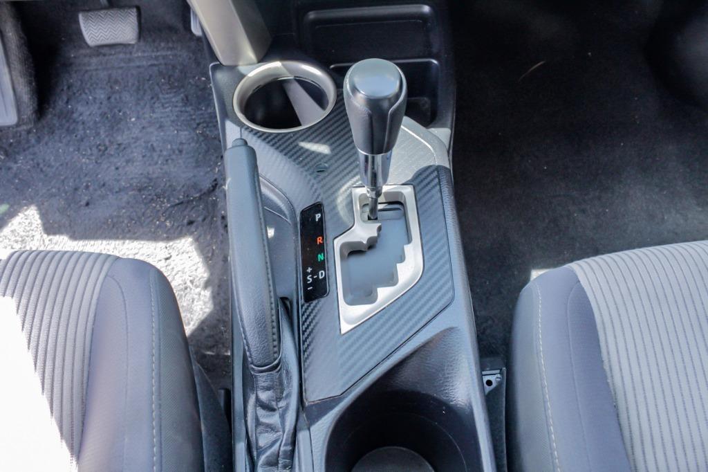 2013 Toyota RAV4 XLE photo