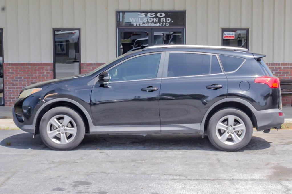 2013 Toyota RAV4 XLE photo