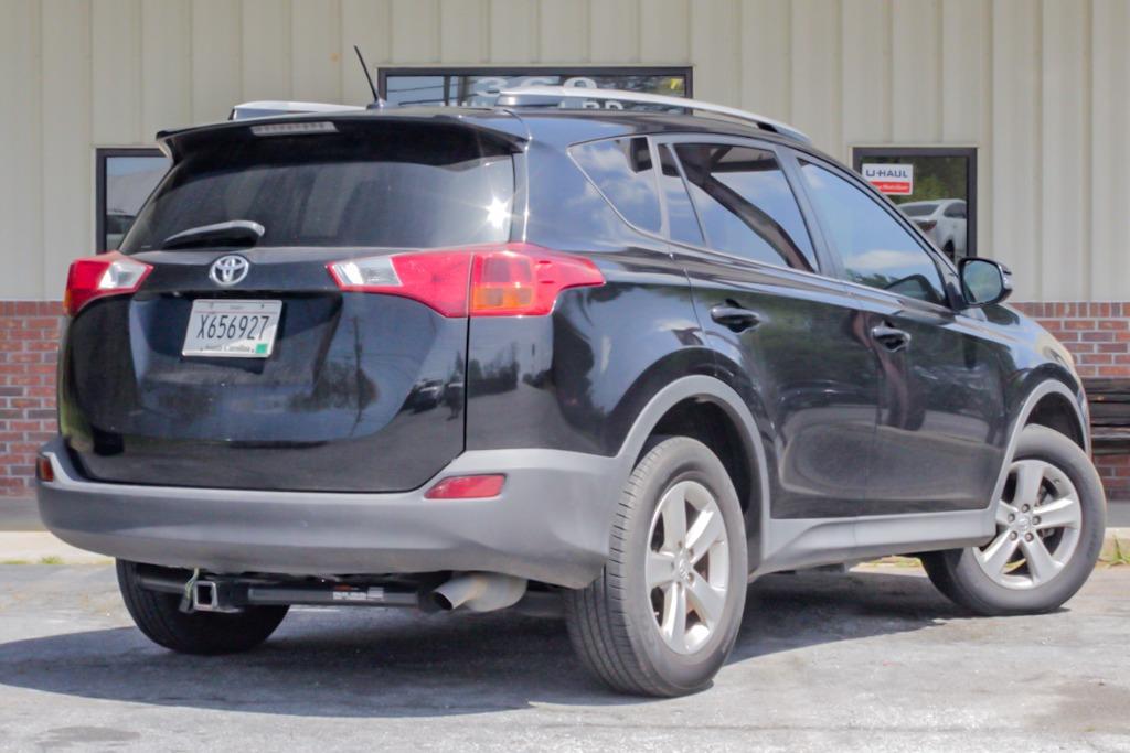 2013 Toyota RAV4 XLE photo