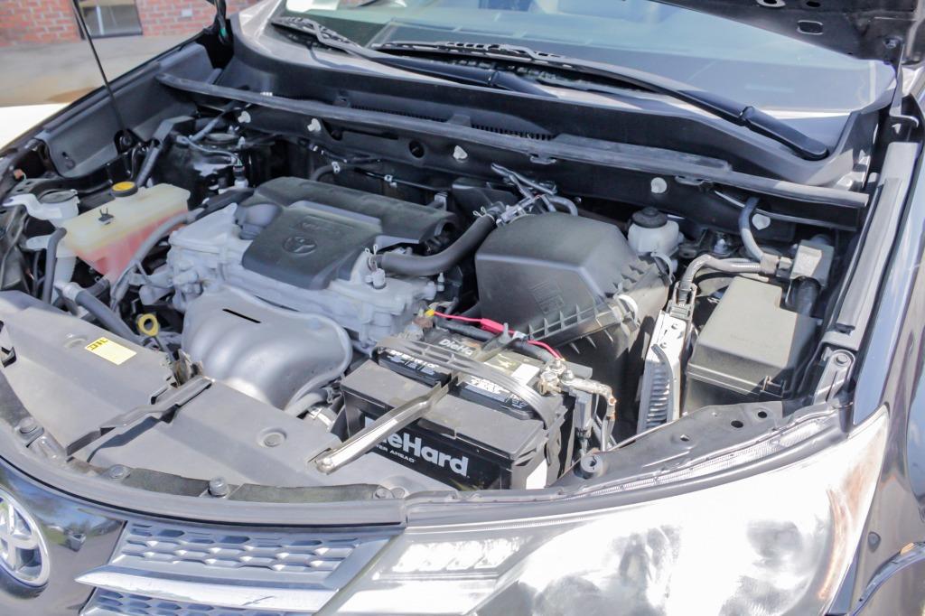 2013 Toyota RAV4 XLE photo