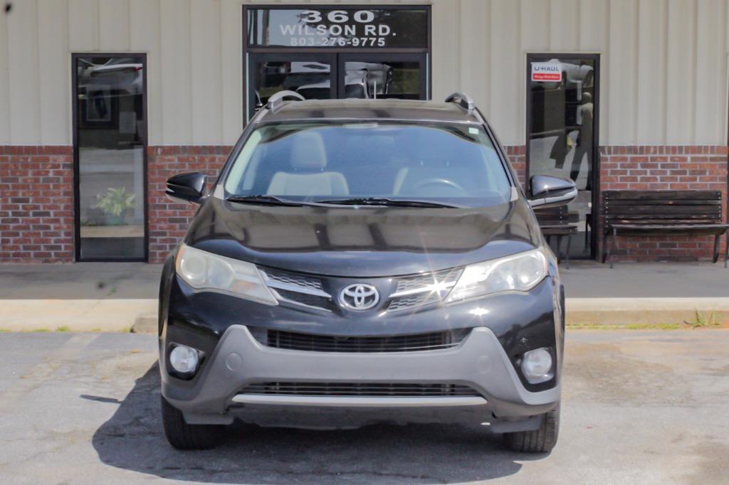 2013 Toyota RAV4 XLE photo
