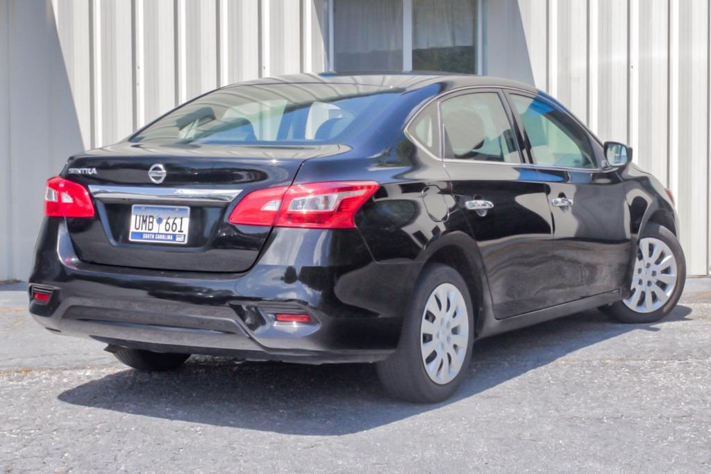 2019 Nissan Sentra S photo