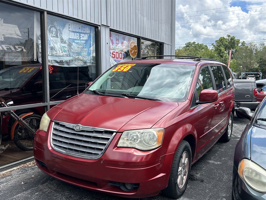 2008 Chrysler Town & Country