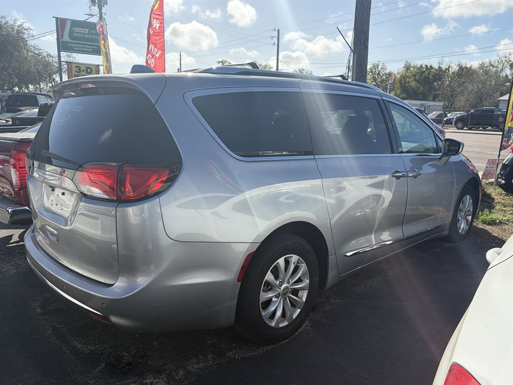 2017 Chrysler Pacifica