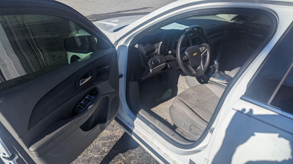 2013 Chevrolet Malibu LS photo