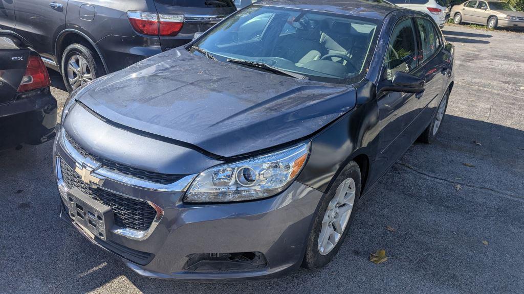 2015 Chevrolet Malibu - $3,995
