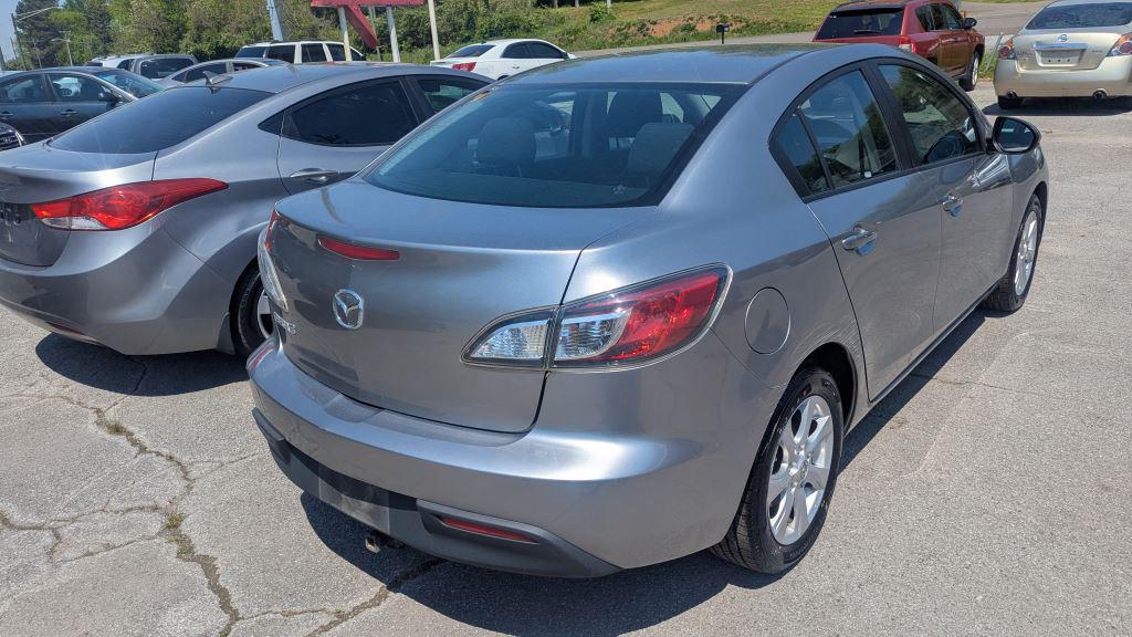 2011 Mazda Mazda3 i Touring photo