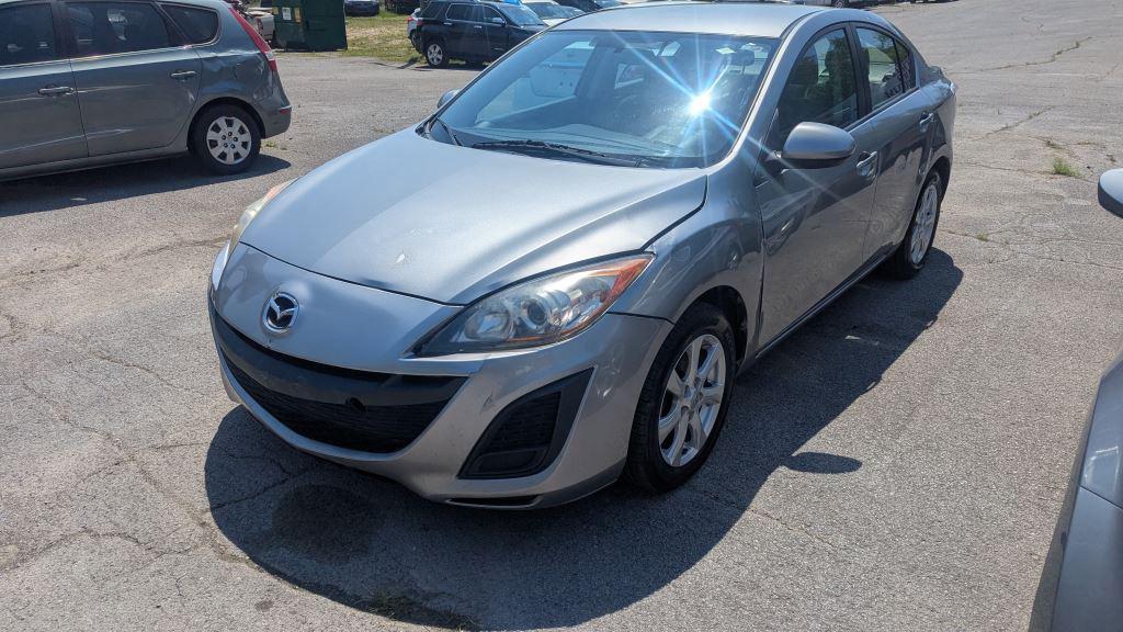 2011 Mazda Mazda3 i Touring photo