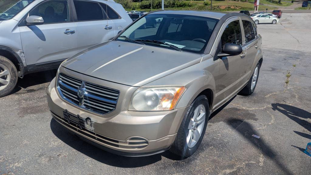 2010 Dodge Caliber SXT photo