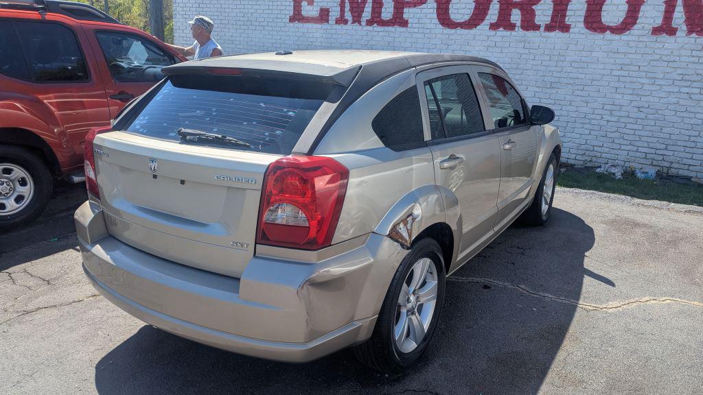 2010 Dodge Caliber SXT photo
