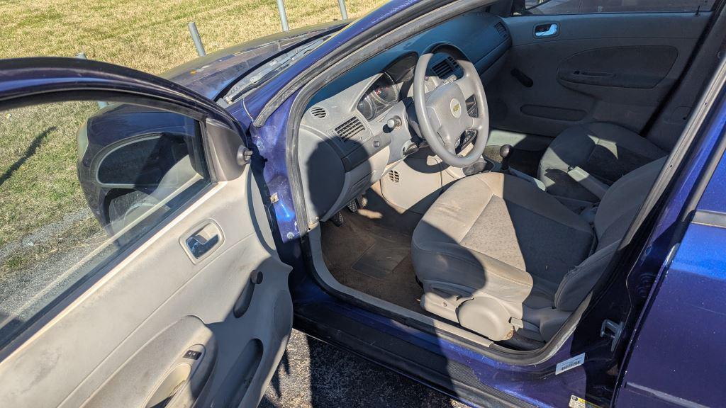 2006 Chevrolet Cobalt - $2,995