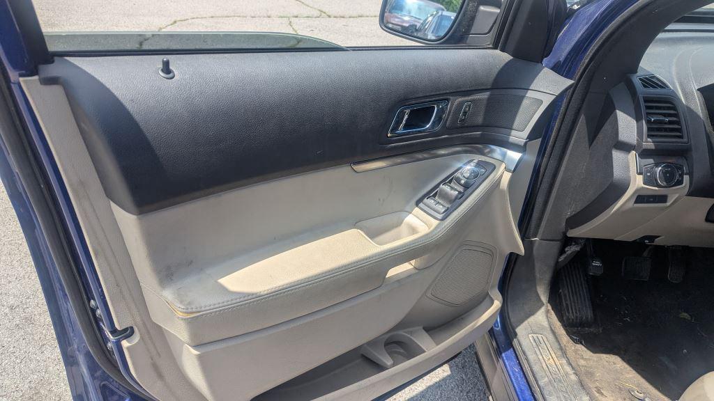2013 Ford Explorer photo