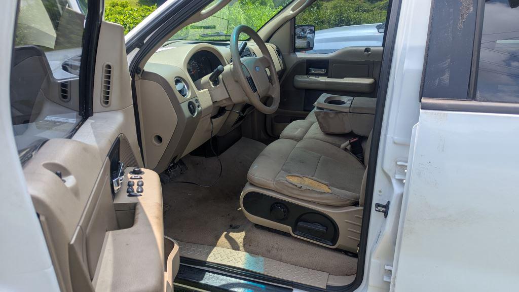 2005 Ford F-150 - $4,295