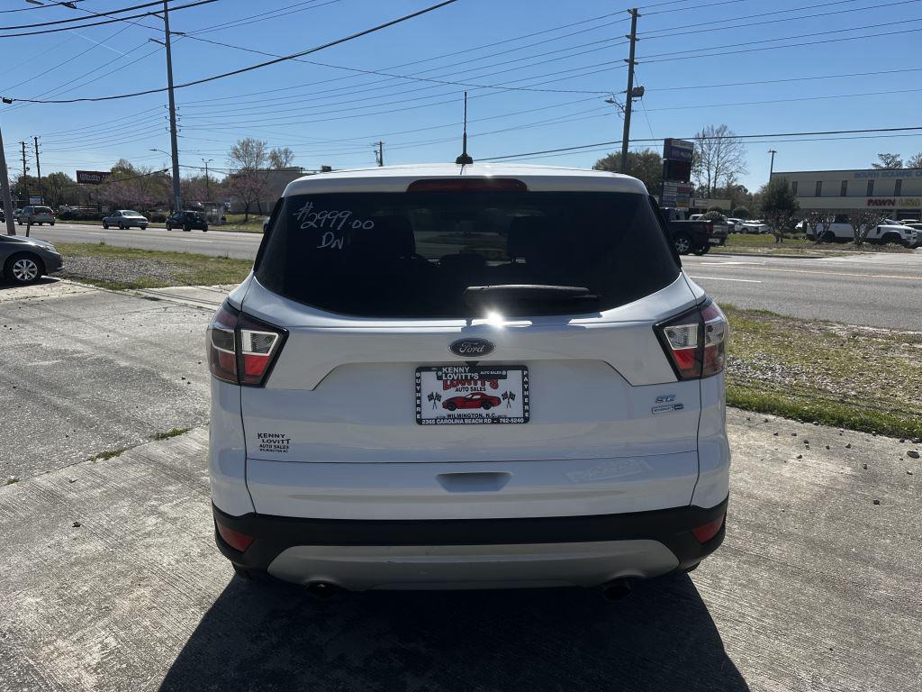 2017 Ford Escape SE 4d Suv 4wd  photo