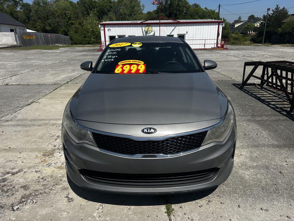 The 2017 Kia Optima Lx 4d Se  photos
