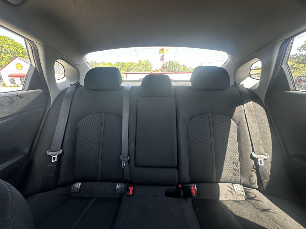 2017 Kia Optima Lx 4d Se  photo
