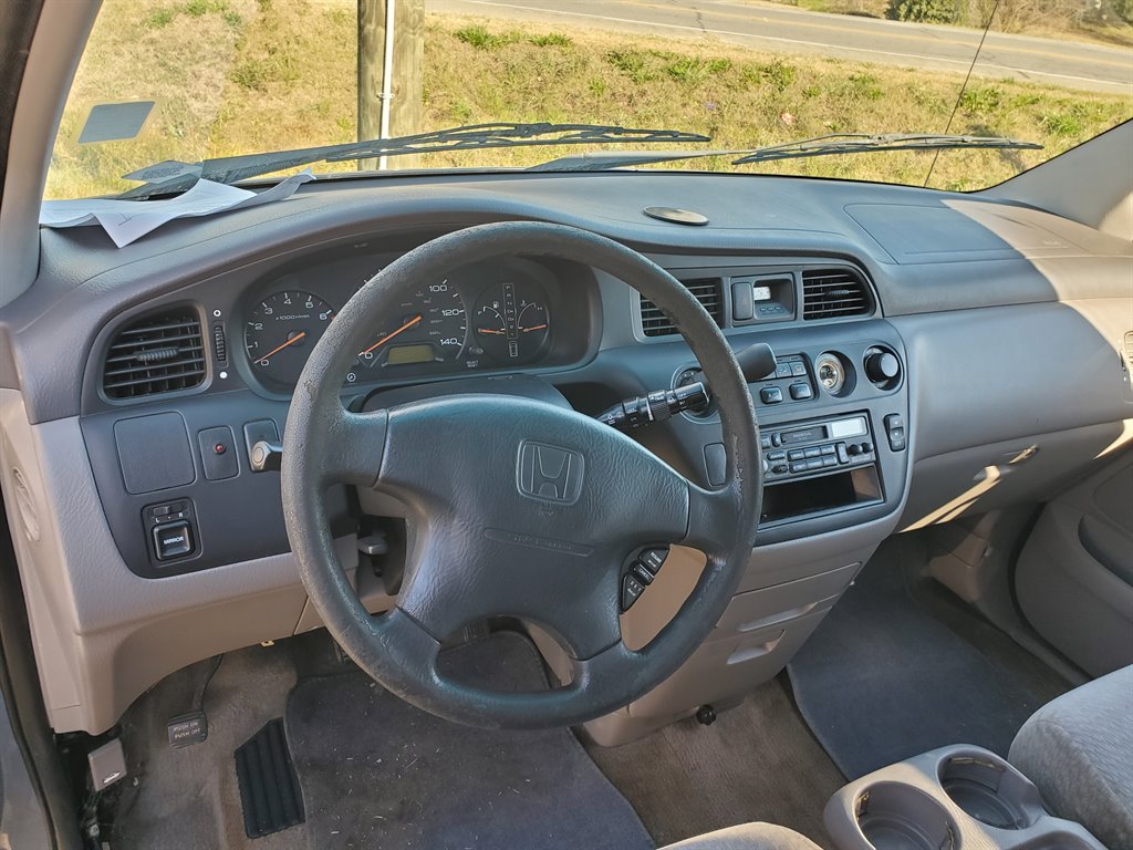 1999 Honda Odyssey LX photo