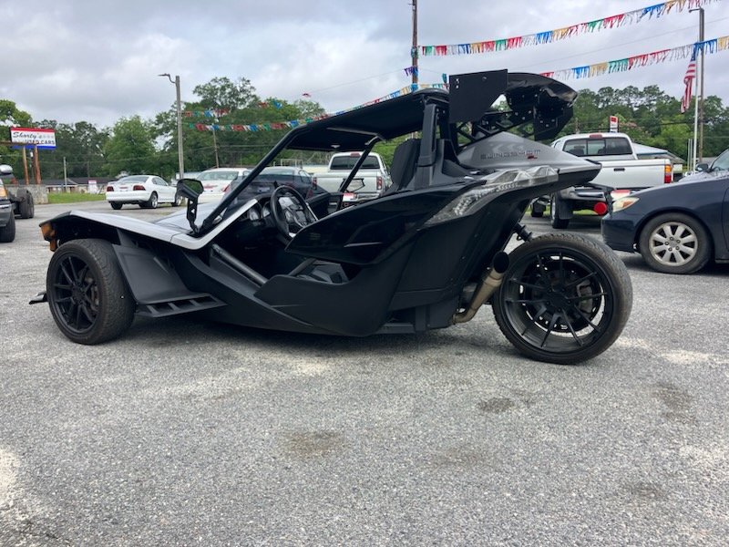 2016 Slingshot Slingshot - $15,400
